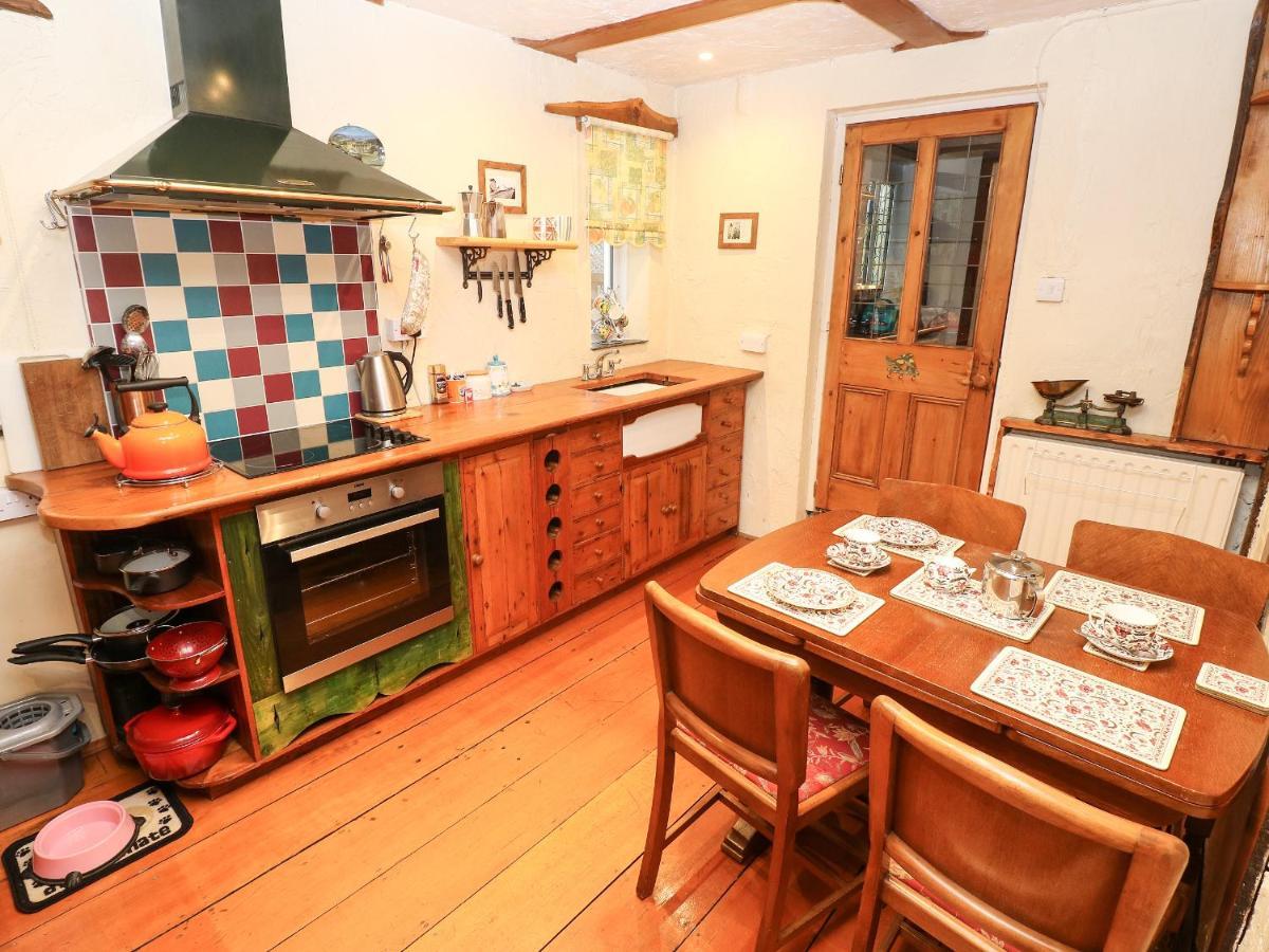 Brook Cottage Суонзи Екстериор снимка